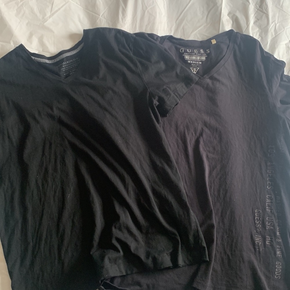 Guess & Banana Republic black T-shirtβs menβs size medium - Picture 14 of 14